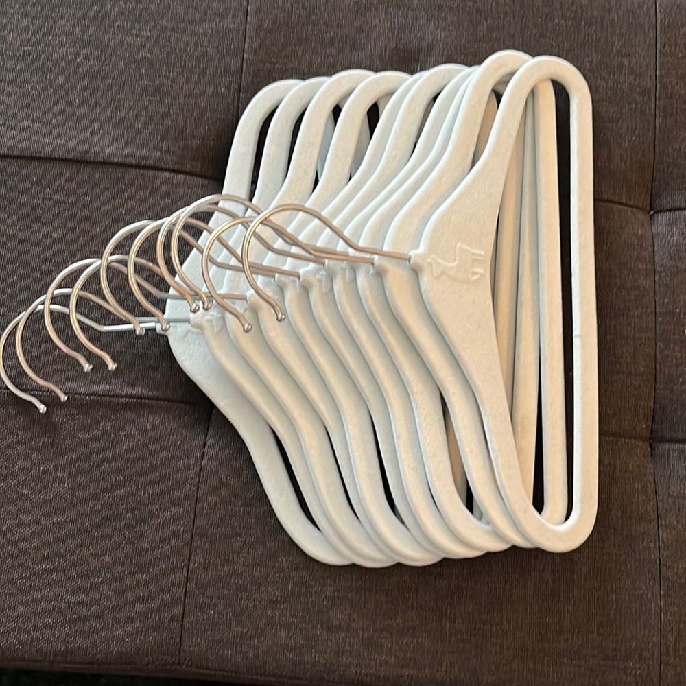 Non-Branded Kids White Velvet Hangers with Metal Hook - 13 hangers